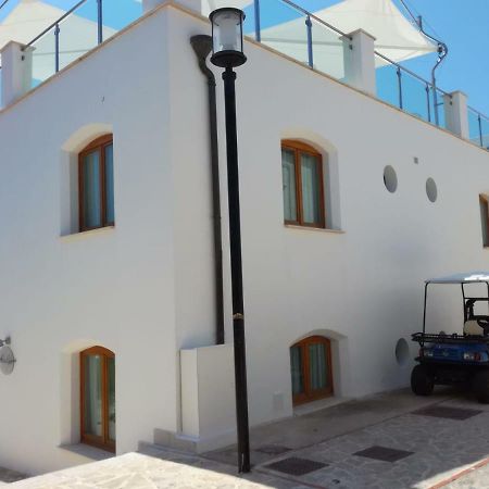 La Casa Di Gino Bed & Breakfast San Nicola di Tremiti Exterior photo